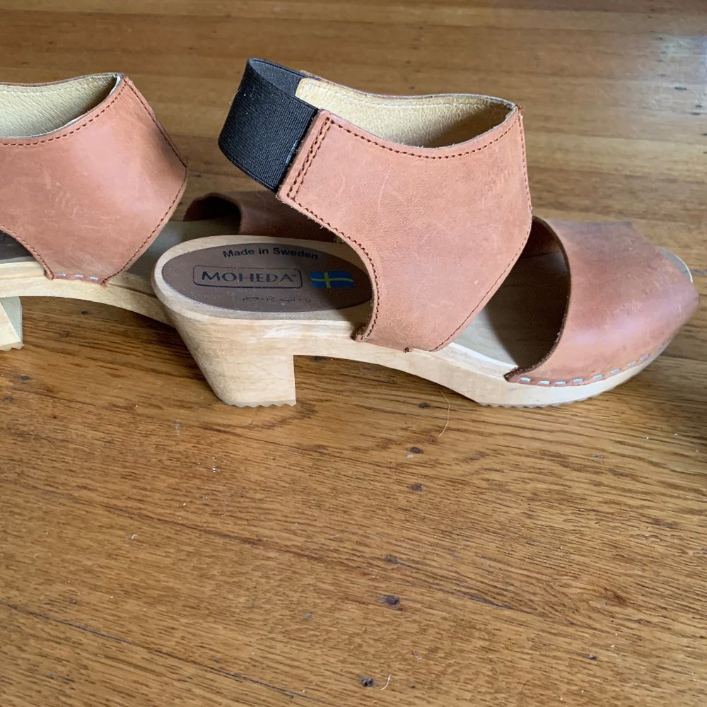 Moheda Swedish Hasbeens Victoria Wood Clog Sandals